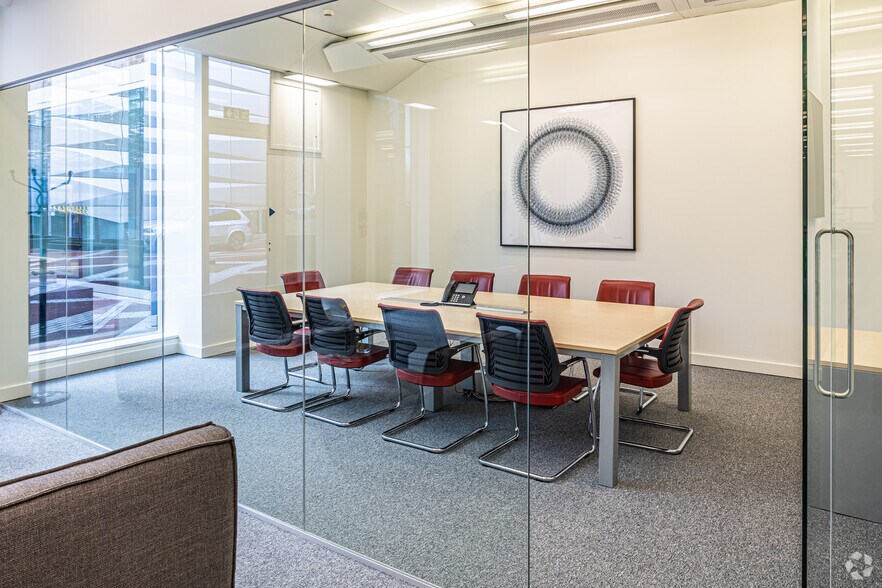 More Photos Of 55 Baker St, London Office For Lease