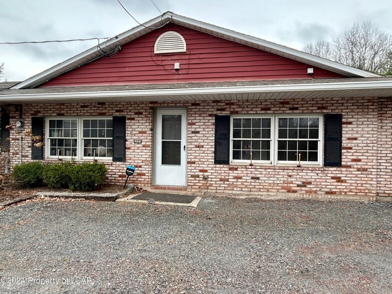 Primary Photo Of 486 S Mountain Blvd, Mountain Top Freestanding For Lease