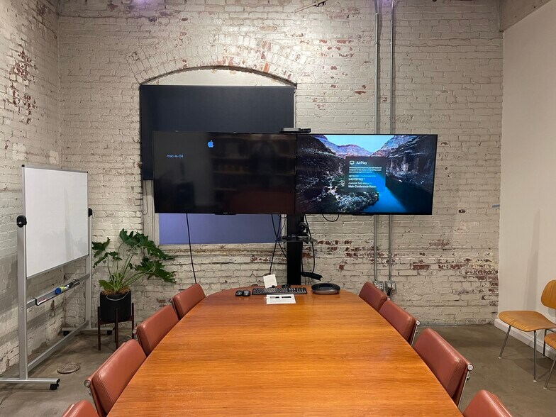 More Photos Of 2626 Lacy St, Los Angeles Warehouse For Sale