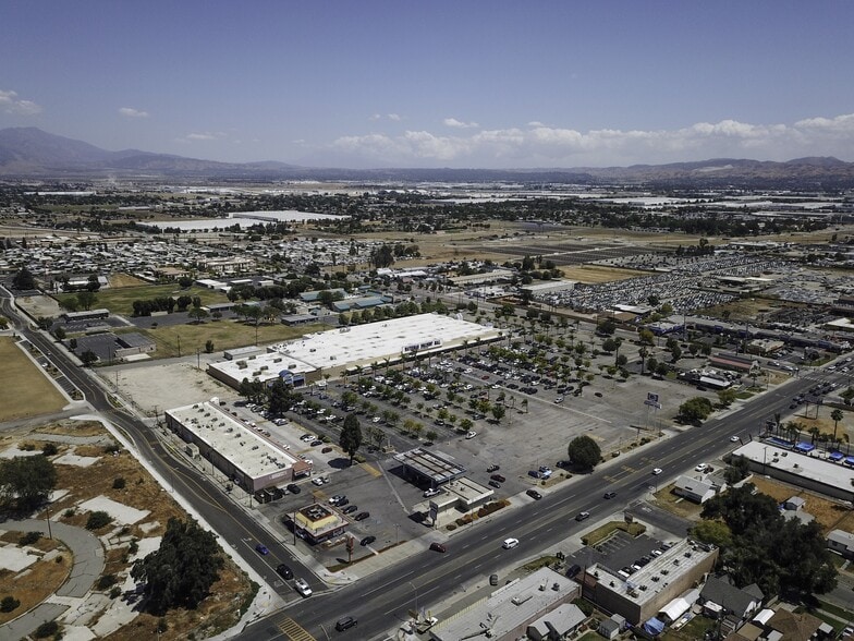 More Photos Of 905-1055 N Waterman Ave, San Bernardino Unknown For Lease