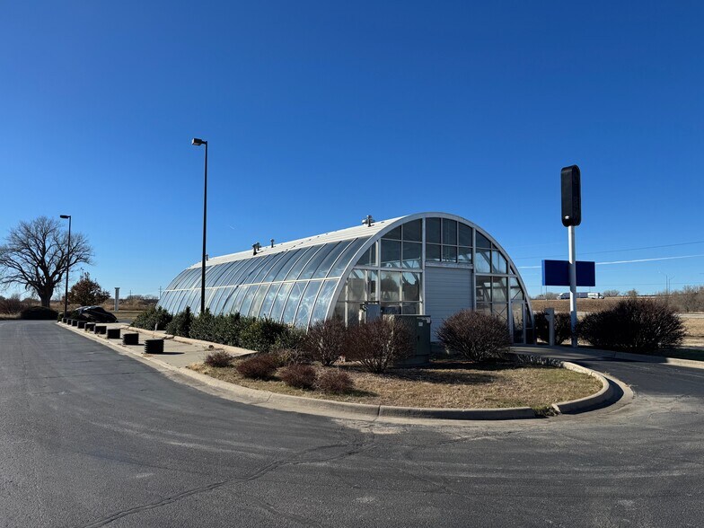 More Photos Of 4701 Stagg Hill Rd, Manhattan Warehouse For Sale