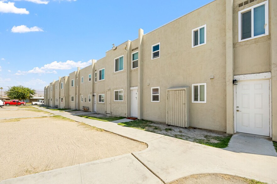 More Photos Of 82451 John Nobles Ave, Indio Apartments For Sale