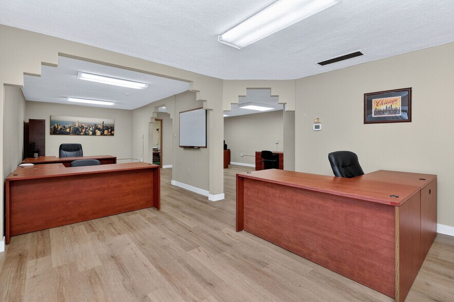 More Photos Of 207 Webster St, Batavia Office Residential For Sale