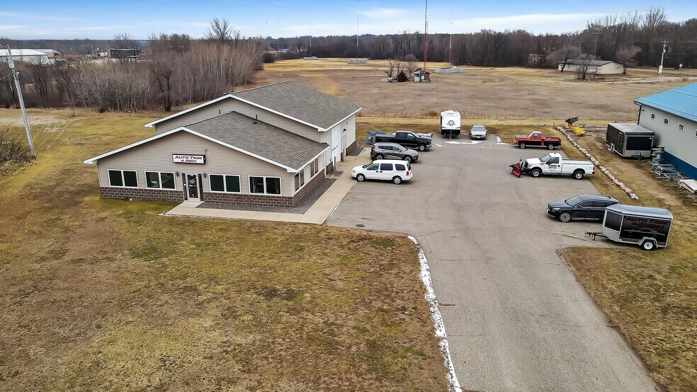 More Photos Of 3308 5th St S, Waite Park Warehouse For Sale