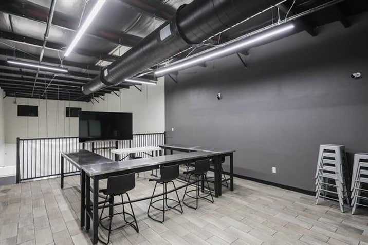 More Photos Of 8218 Casa Verde Rd, Laredo Storefront Retail Office For Sale