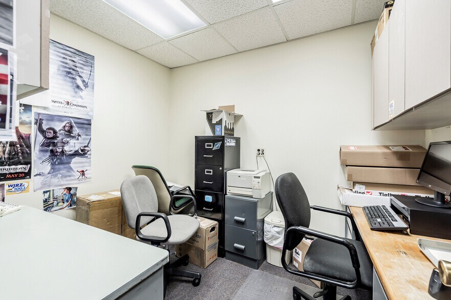 More Photos Of 641 Beach Ave, Stafford Airport For Sale