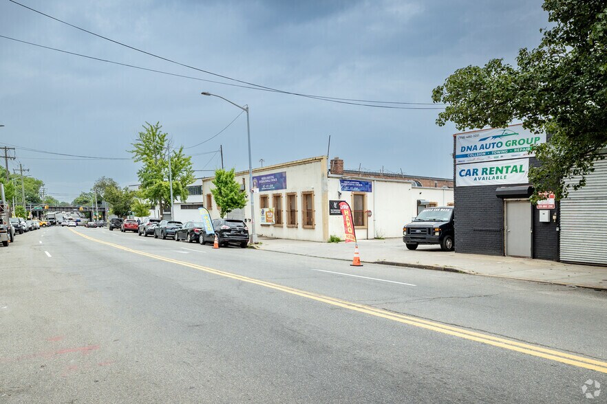 More Photos Of 182-04-10 Liberty Ave, Jamaica Warehouse For Lease