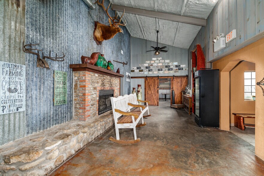 More Photos Of 8336 TX 570, San Angelo Restaurant For Sale