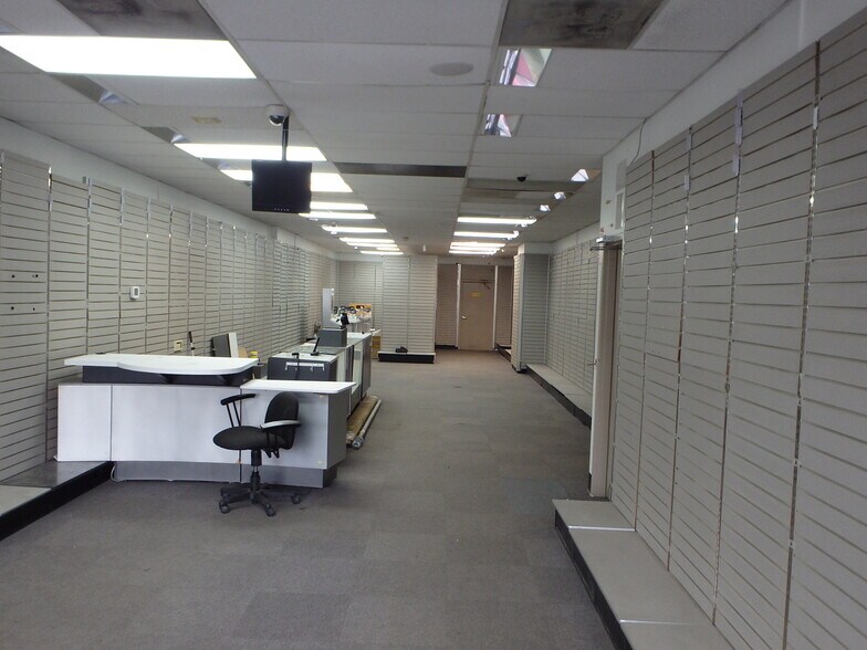 More Photos Of 1616 Kings Hwy, Brooklyn Storefront Retail Residential For Lease