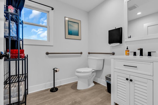 More Photos Of 184 Chambersbridge Rd, Brick Medical For Sale