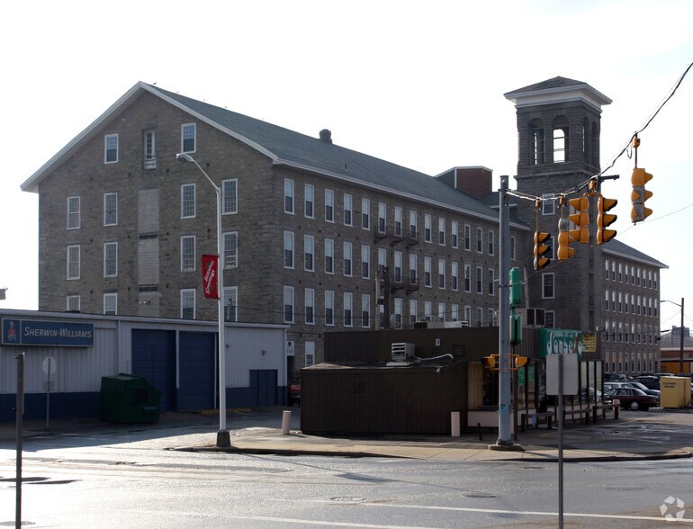 More Photos Of 20-88 Front St, Fall River Light Manufacturing For Lease