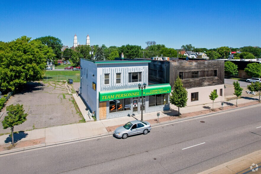 More Photos Of 259 W University Ave W, Saint Paul Storefront Retail Office For Sale