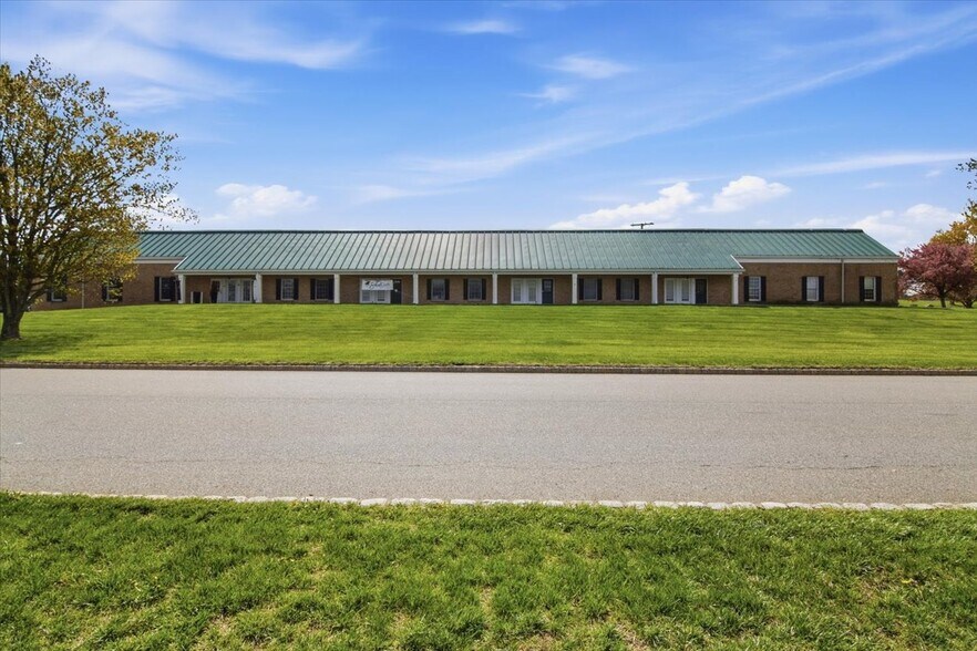 More Photos Of 2 Wilson Dr, Sparta Warehouse For Lease
