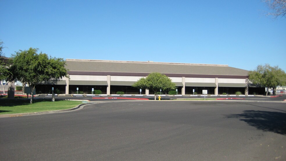 Primary Photo Of 3161 N 33rd Ave, Phoenix Research And Development For Lease