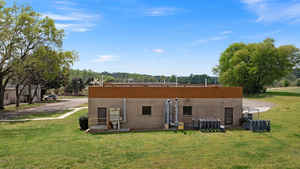 More Photos Of 112 Old Mill Rd, Cartersville Research And Development For Sale