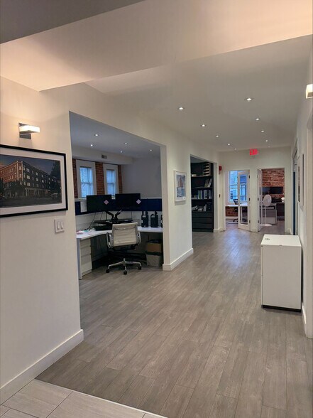 More Photos Of 2300 Wisconsin Ave NW, Washington Loft Creative Space For Lease