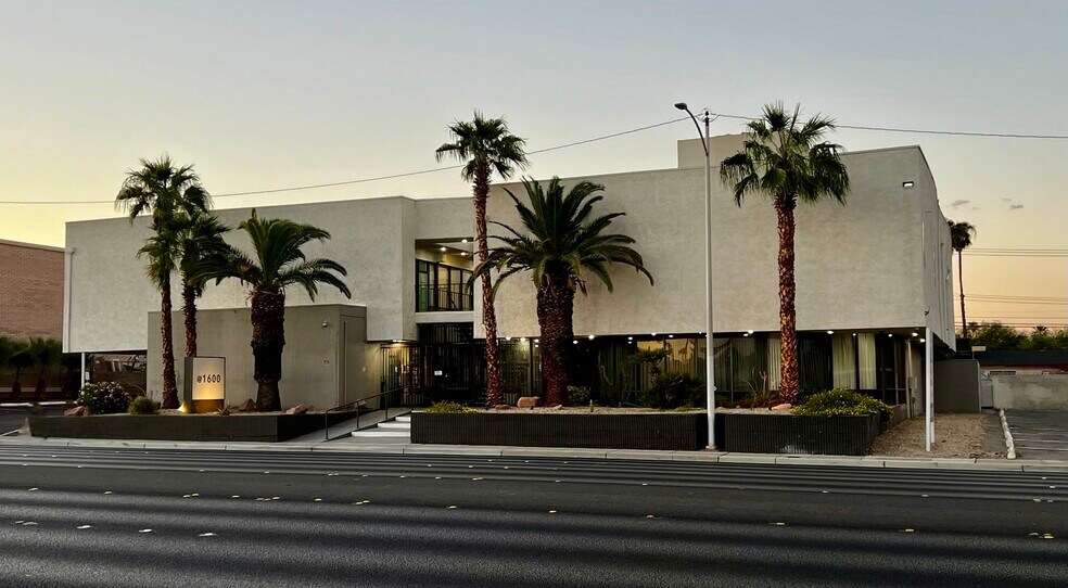 More Photos Of 1600 E Desert Inn Rd, Las Vegas Office For Lease