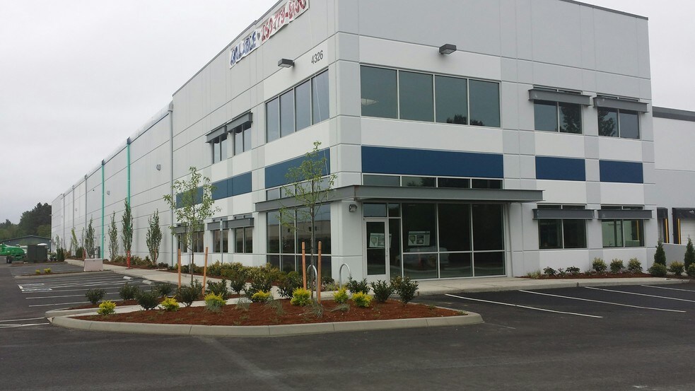 More Photos Of 2606 16th St NW, Puyallup Distribution For Lease