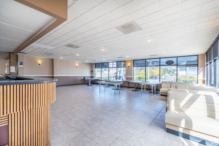 More Photos Of 1207 S Jackson St, Seattle Freestanding For Sale