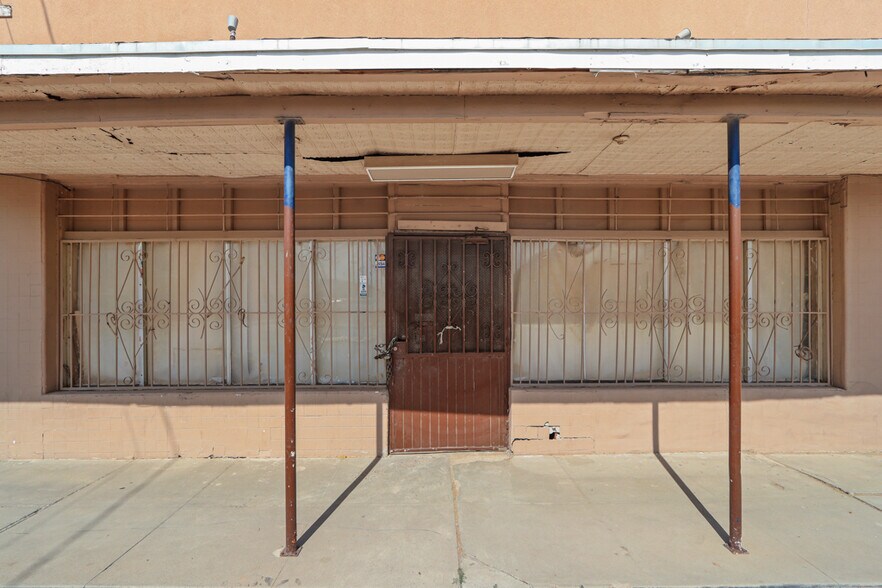 More Photos Of 10108 Socorro Dr, El Paso General Retail For Sale