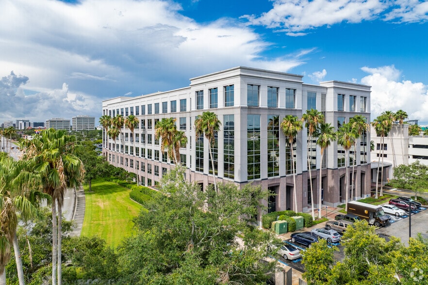 More Photos Of 4211 W Boy Scout Blvd, Tampa Unknown For Lease