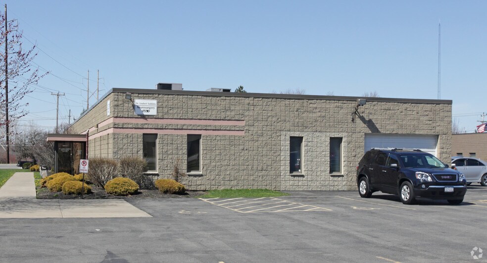 More Photos Of 3775 Southwestern Blvd, Orchard Park Medical For Lease