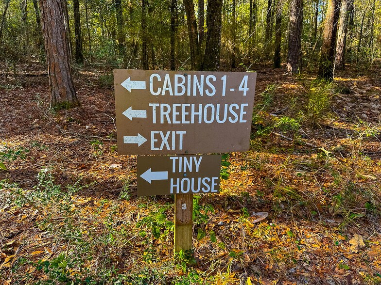 More Photos Of 7009 Creek Stone Rd, Milton Lodge Meeting Hall For Sale