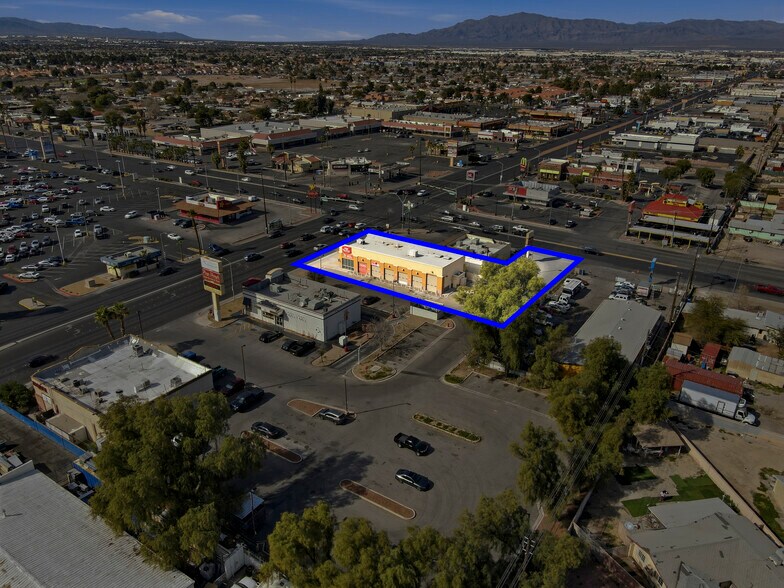 More Photos Of , Las Vegas General Retail For Sale