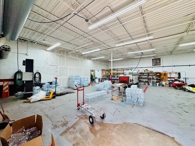 More Photos Of 4309 Action St, Garland Service For Sale