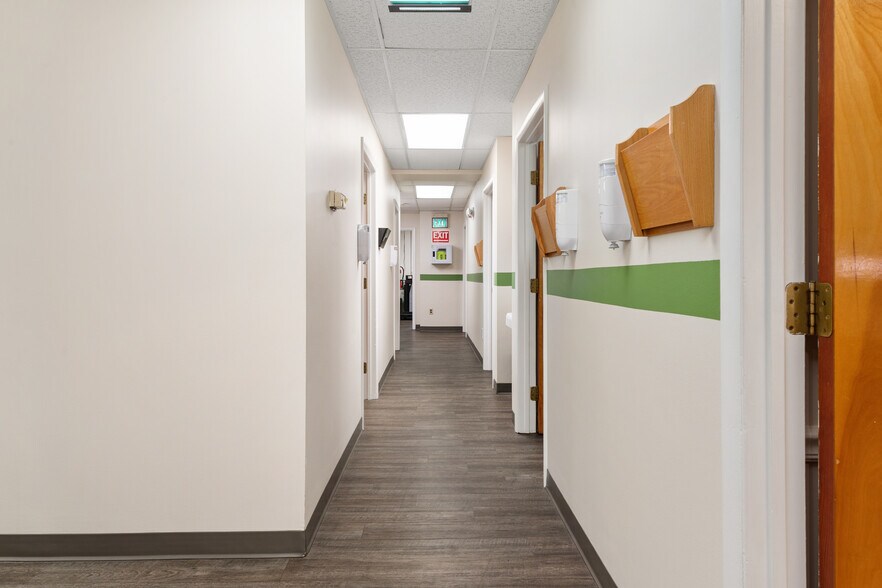 More Photos Of 9650 Santiago Rd, Columbia Medical For Sale