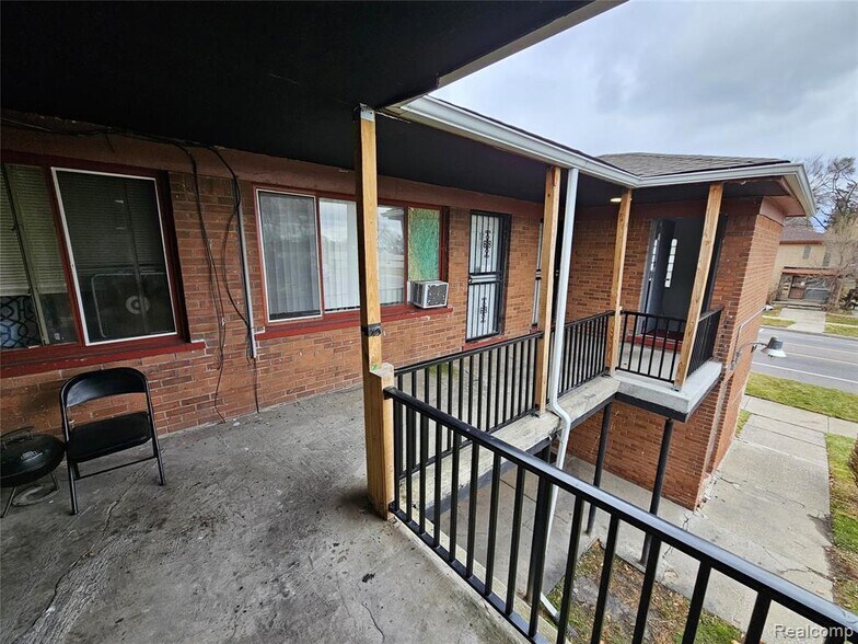 More Photos Of 14801 Joy Rd, Detroit Apartments For Sale