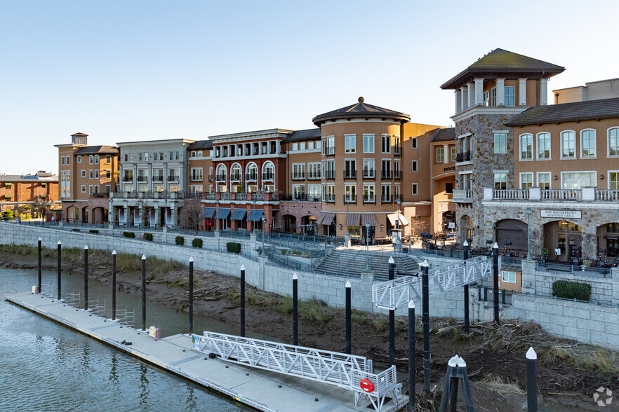 More Photos Of 700 Main St, Napa Unknown For Lease