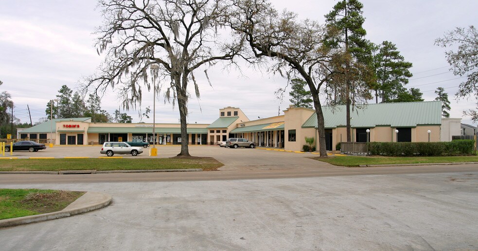 Primary Photo Of 11902 Jones Rd W, Houston Unknown For Lease