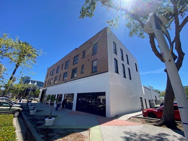 More Photos Of 900-912 Central Ave, Saint Petersburg Office For Lease