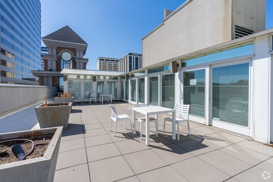 More Photos Of 111 N Wall St, Spokane Office For Lease