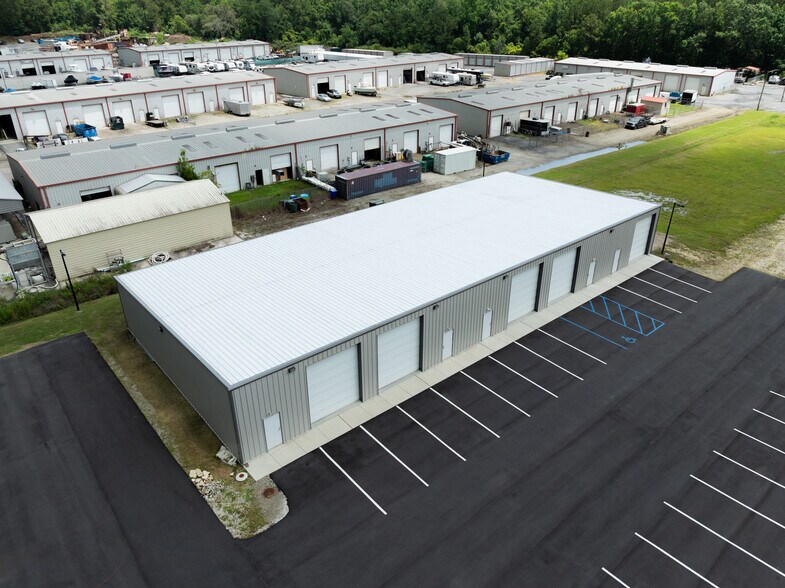 More Photos Of 4557 Savannah Hwy, Ravenel Light Manufacturing For Lease