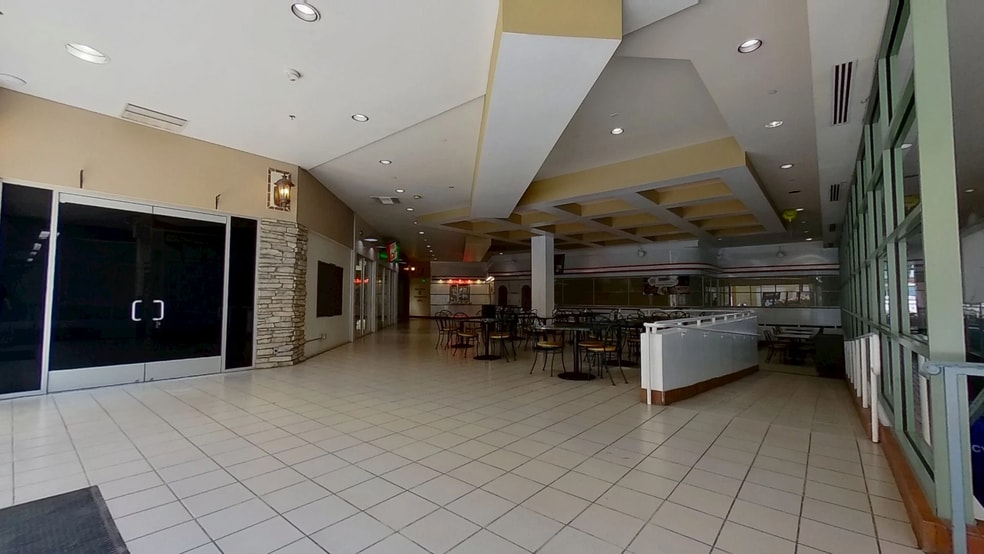 More Photos Of 520-550 Deep Valley Dr, Rolling Hills Estates Unknown For Lease