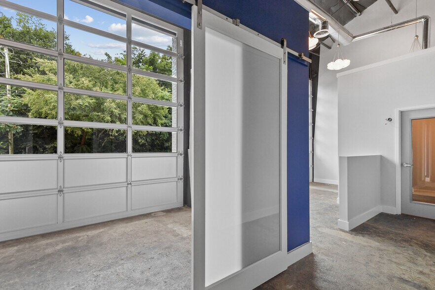 More Photos Of 650 Hamilton Ave SE, Atlanta Unknown For Lease