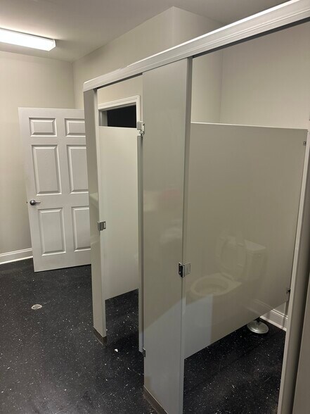 More Photos Of 195 Highway 9 South, Dawsonville Light Manufacturing For Lease