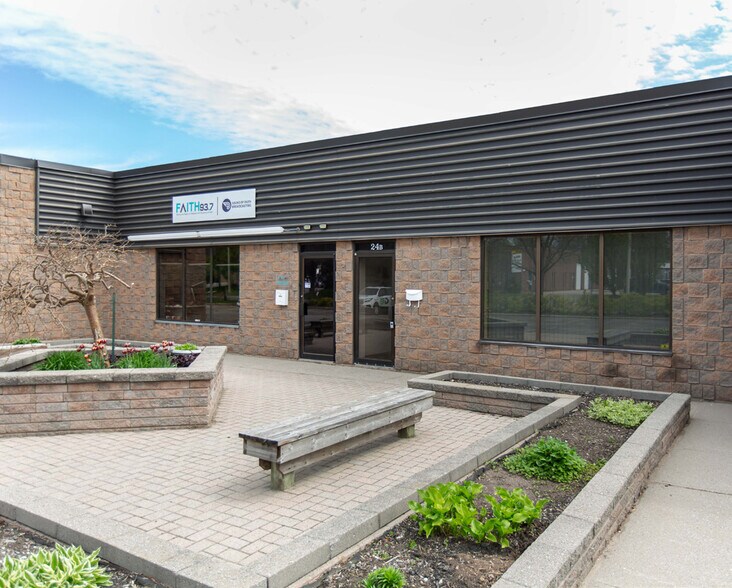 More Photos Of 24 Mcintyre Pl, Kitchener Warehouse For Sale