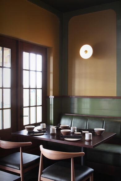 More Photos Of 205 Thames St, Bristol Restaurant For Lease