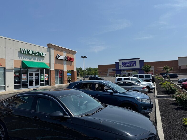 More Photos Of 2000 Clements Bridge Rd, Deptford Unknown For Lease