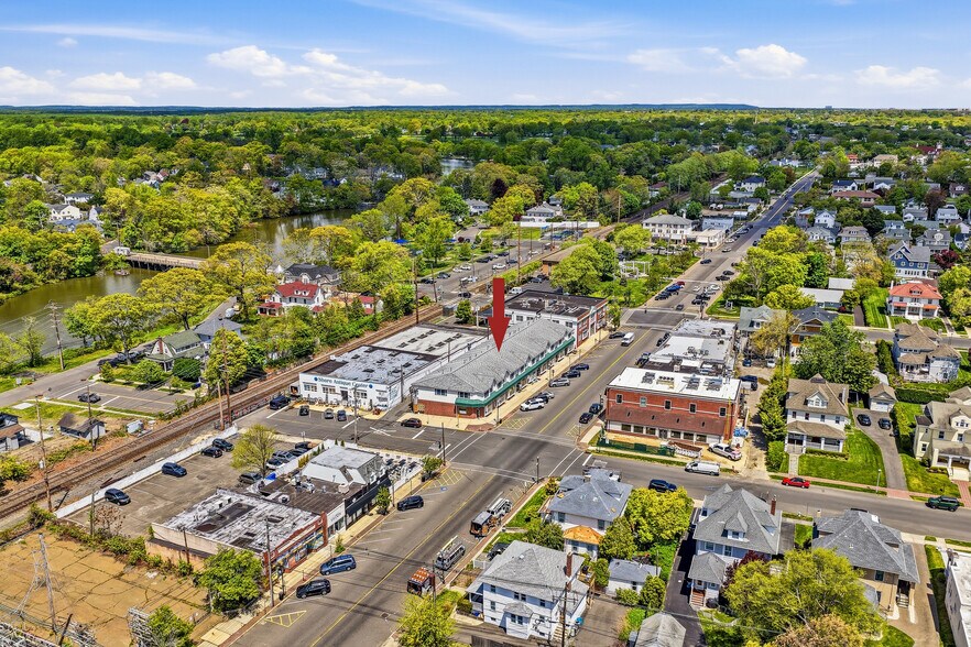 More Photos Of 305-341 Main St, Allenhurst Storefront Retail Residential For Sale