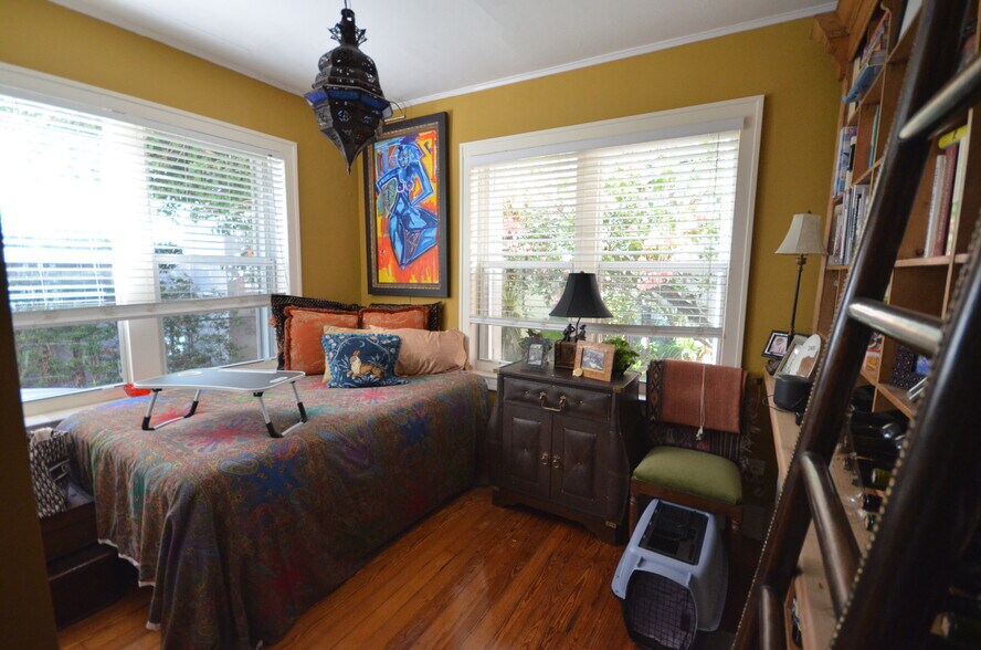 More Photos Of 334 NE 26th Ter, Miami Specialty For Sale