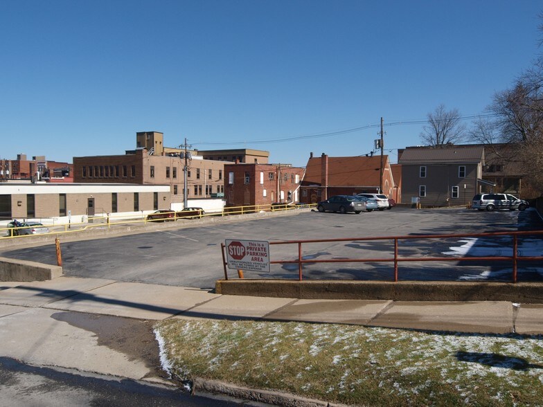 More Photos Of 2 E Long Ave, Dubois Coworking Space