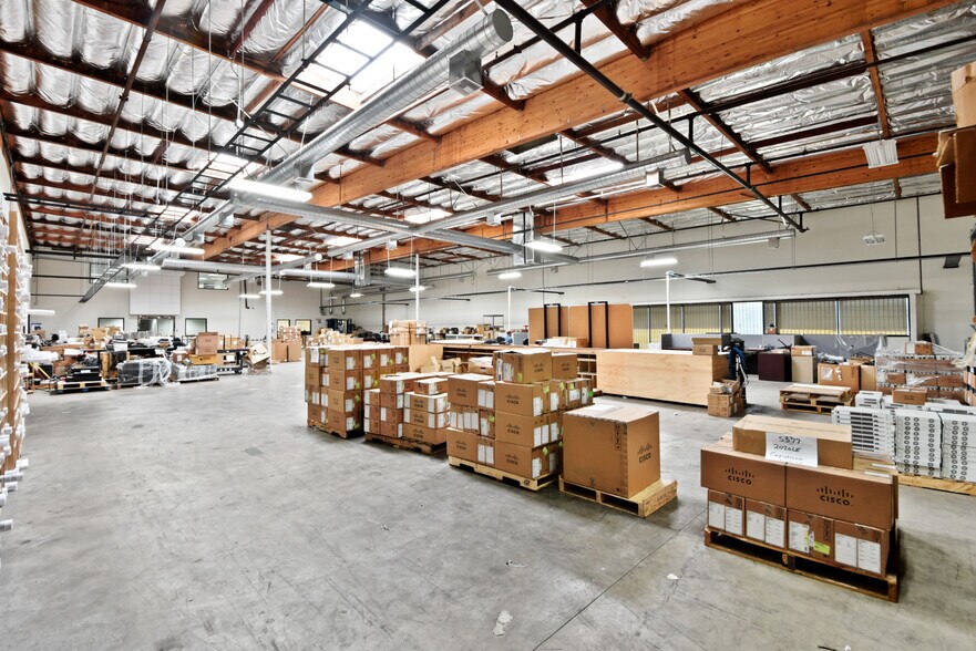 More Photos Of 8401 Page St, Buena Park Warehouse For Sale