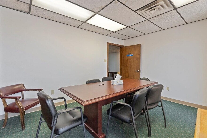 More Photos Of 1780 Westland Rd, Cheyenne Office For Sale