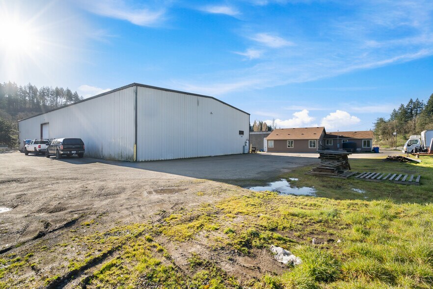 More Photos Of 10466 Sunnyside Rd SE, Jefferson Warehouse For Sale
