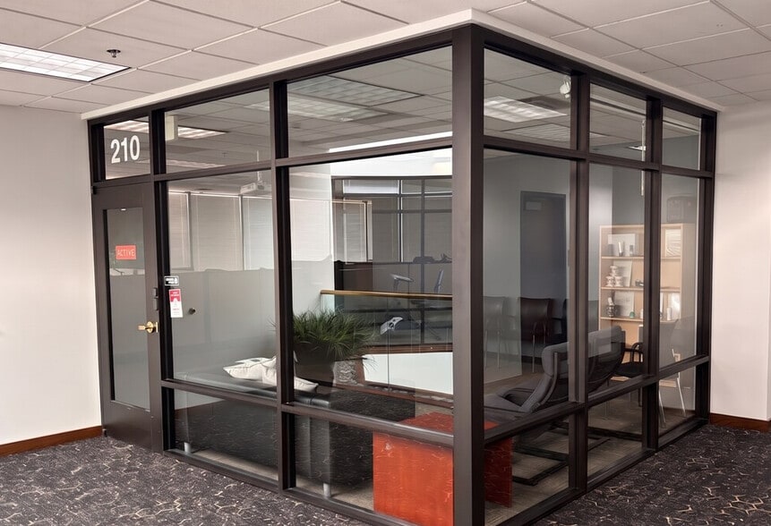 More Photos Of 6671 S Redwood Rd, West Jordan Office For Lease