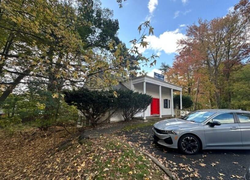 More Photos Of 300 Route 4, Teaneck Loft Creative Space For Sale